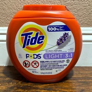 NWT Tide Pods Light 3 in 1 White Lavender 42 Pacs
